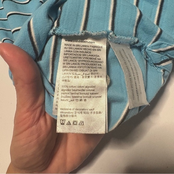 Calvin Klein Men’s Aqua and White Striped Polo Shirt - Picture 9 of 10